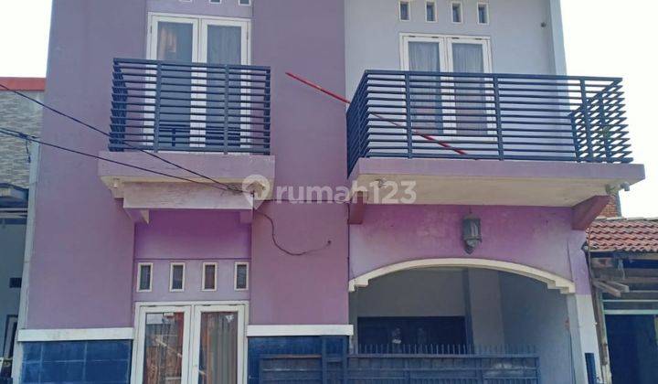 Rumah 2 Lantai Bagus Unfurnished SHM di Pondok Ungu Permai, Bekasi B1141 1