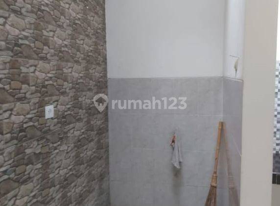 Rumah Kontrakan Bagus Unfurnished SHM di Golden City Cluster Diamond, Bekasi C0033 2