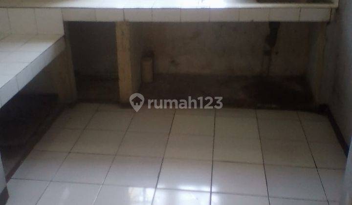 Rumah 2 Lantai Bagus Unfurnished SHM di Taman Harapan Baru,bekasi h0125  2