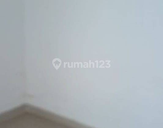 Rumah Kontrakan Bagus Unfurnished SHM di Grand Duta City , Bekasi B0832 2