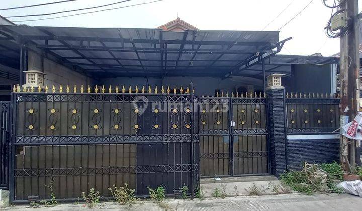 Rumah 2 Lantai Bagus Unfurnished SHM di Alinda Kencana, Bekasi B1139 1