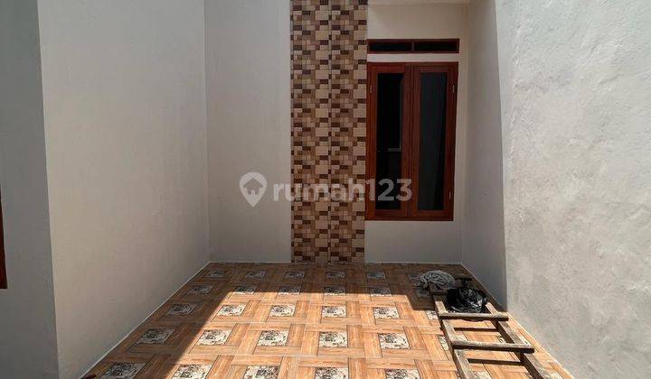 Rumah Bagus Unfurnished SHM di Pejuang Jaya , Bekasi B0093 2