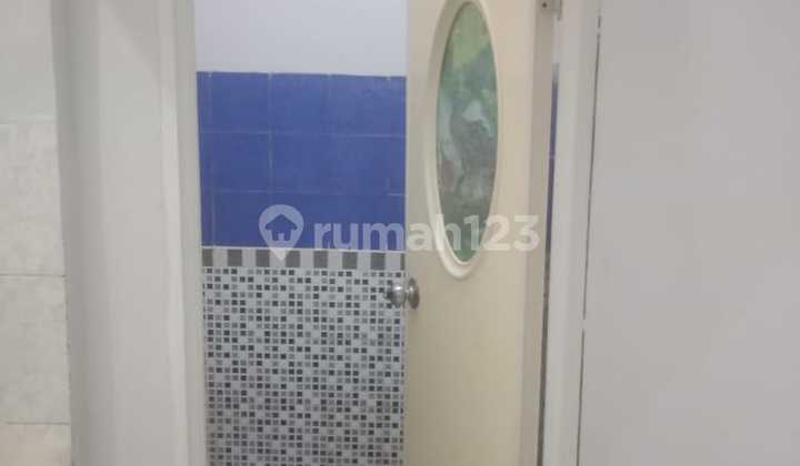 Rumah Kontrakan Bagus Unfurnished SHM Medan Satria, Bekasi C0510 2