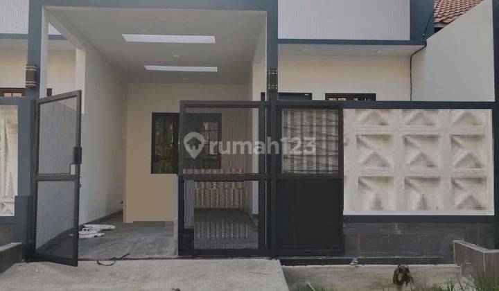 Rumah Baru Unfurnished SHM di Harapan Indah, Bekasi b0945  2