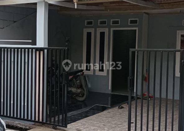 Rumah Bagus Unfurnished SHM di Wahan Harapan Bekasi , Bekasi B1246 1