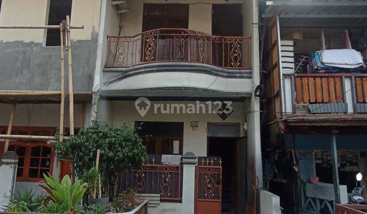 Rumah 4 Lantai Harga Santai di Pademangan, Jakarta Utara