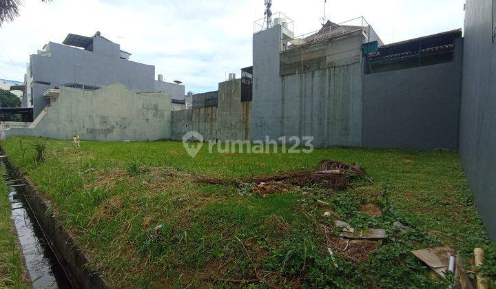 Tanah Kavling dalam Perumahan Elit Taman Grisenda, Jakarta Utara 1