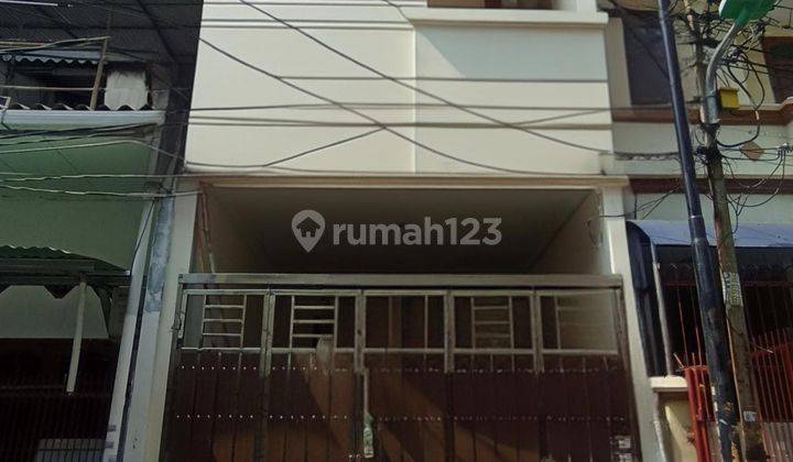 *rumah 3 Lantai Baru Renovasi Di Pademangan, Jakarta Utara* 1