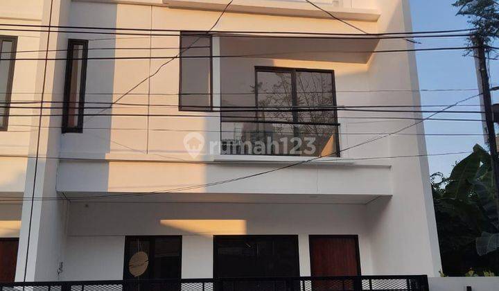 Rumah Brand New Cantik Siap Huni Di Sunter Agung, Jakarta Utara* 1