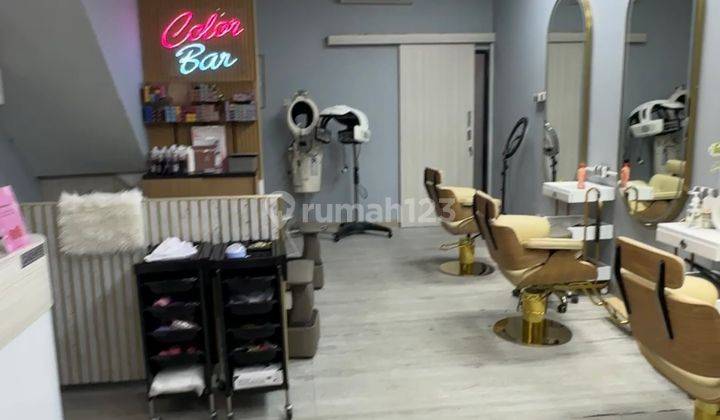 Over Usaha Salon Di Harapan Indah Bulevar Hijau 1