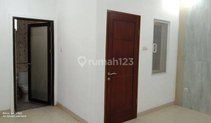 Dijual Rumah Siap Huni 2 Lantai di Metland Jakarta Timur 2