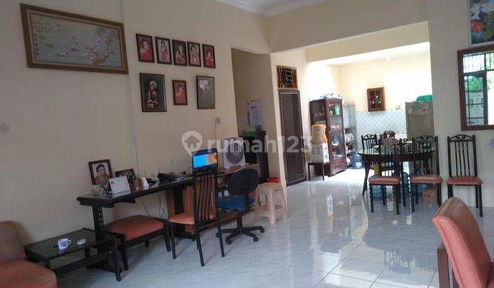 Dijual Cepat Rumah Hook di Harapan Indah Bekasi 2