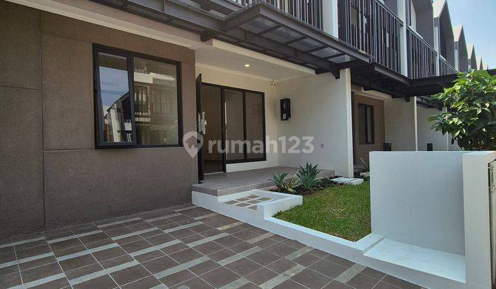 Rumah Gading Serpong Premium Attic Leonora 1