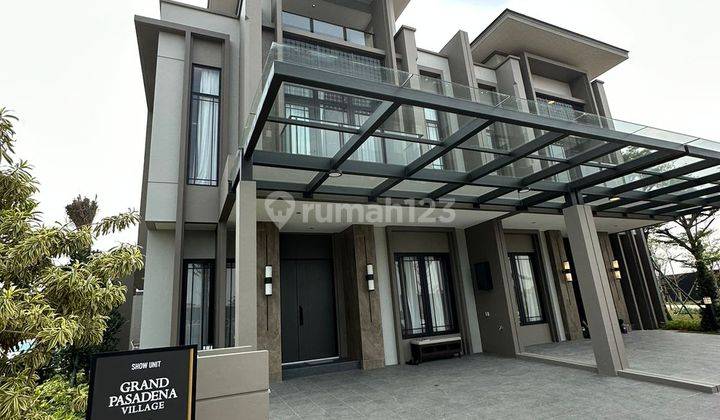 Rumah Mewah Gading Serpong Grand Pasadena Brand New 2