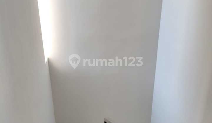 Rumah Bagus 2 Lantai Free Smart Door Lock & Cctv Citra Garden Serpong 2