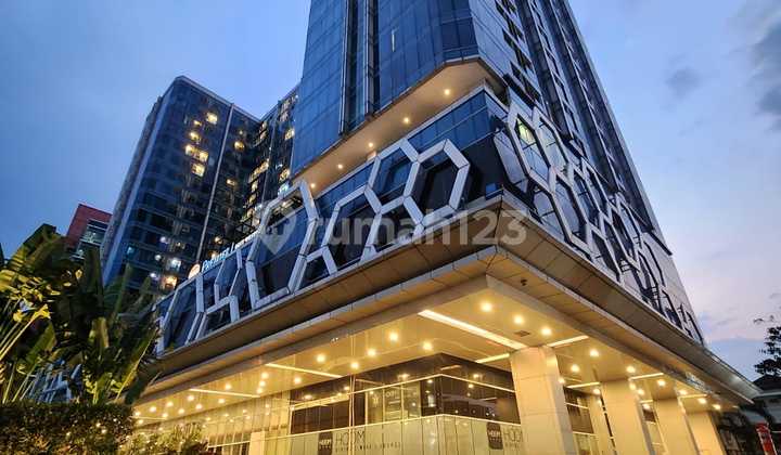 Apartemen The Hive dekat LRT Cawang Lokasi Bebas Banjir dan Full Furnish Dijual Dengan Harga Menarik 2