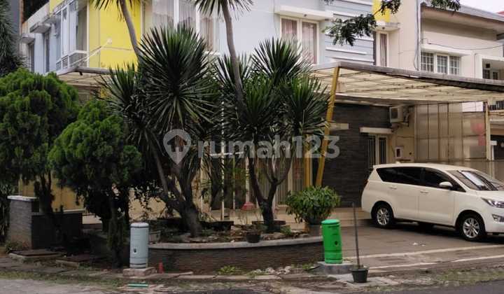 For Rent: Luxury House in Cengkareng, West Jakarta. Flood-Free and Very Strategic Location. For Rent: Luxury House in Cengkareng, West Jakarta. Flood-Free and Very Strategic Location.