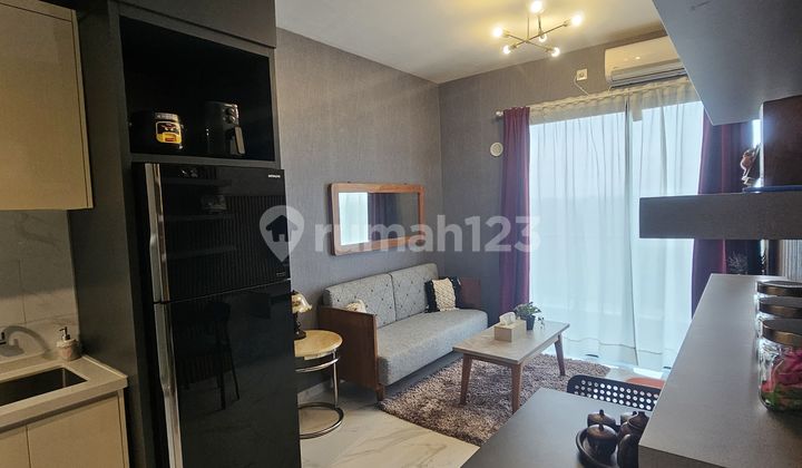 Take Over Sky House Apartment is located near AEON Mall, the Station, and the University.