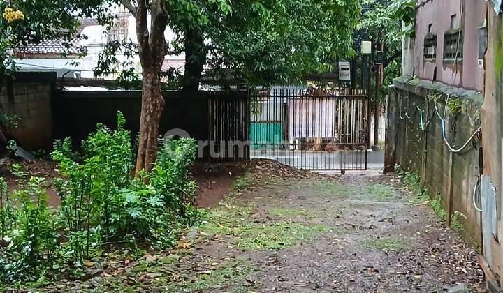 For Sale Land in Cipayung Area, East Jakarta, Suitable for Warehousing, Very Attractive Price