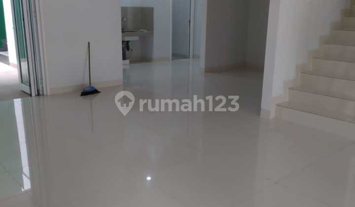 Dijual Rumah mewah di Pasadena Gading Serpong Lokasi Dekat Dengan Universitas Sekolah dan Berada di Perbatasan Gading Serpong BSD 2