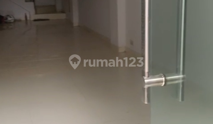 Rarely Found, Strategic Riau Wing Shophouse 2