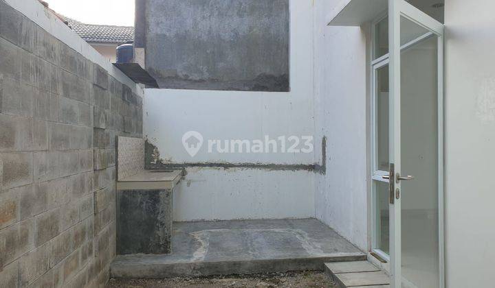 Rumah Baru 2 Lantai Margahayu di Bandung Siap Huni 2