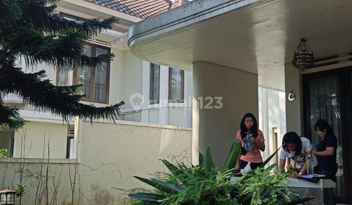 Dijual Rumah Shm di kota baru parahyangan, siap huni 2