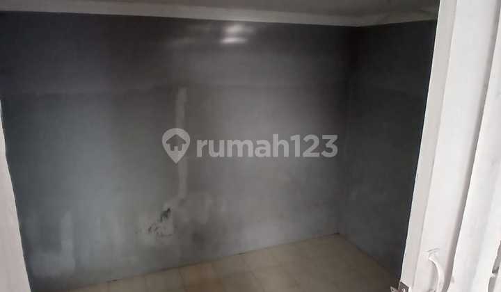 Sell Beautiful Ready-to-Live House Near Aljabar Mosque Sell Beautiful Ready-to-Live House Near Aljabar Mosque