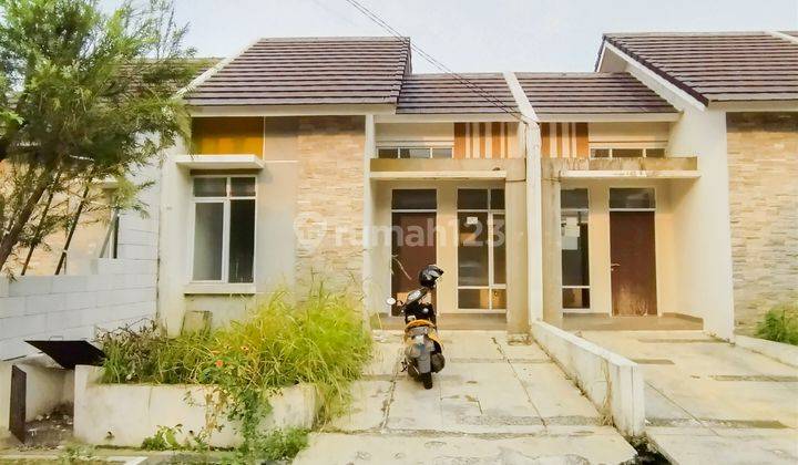 Furnished Unfurnished House At Bukit Cimanggu City By Travelio 1