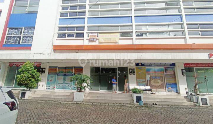 Unfurnished Shophouse Ruko Commercial Park 7 8 Travelio 1