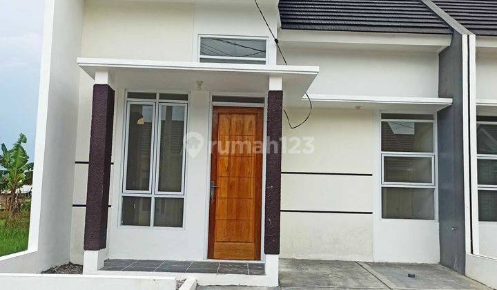 Unfurnished House At Perumahan Pesona Kahuripan 1 By Travelio 1