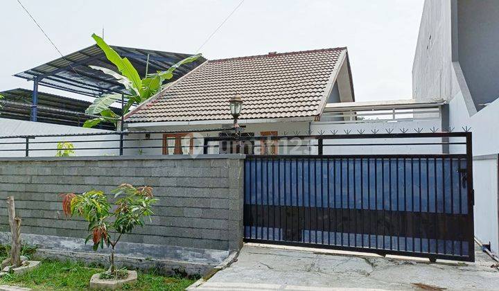 Unfurnished House Jl. Gempol Asri I By Travelio 1