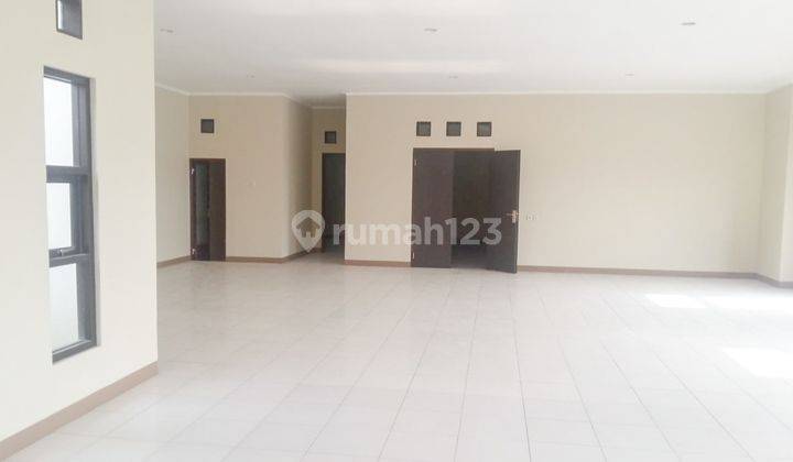 Unfurnished House At Taman Kopo Katapang By Travelio 2