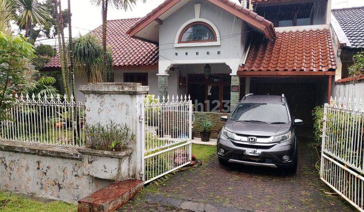 Furnished House Komplek Bina Marga Cipayung By Travelio 1