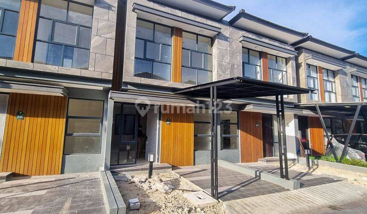 Unfurnished House Golden Park 3 Serpong By Travelio 1