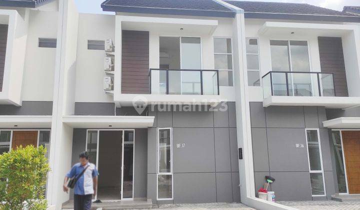 Furnished Unfurnished House At Central Park Juanda By Travelio 1