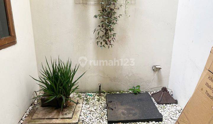 Unfurnished House At Jati Raya Pasar Minggu By Travelio 2