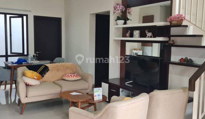 Rumah 2 Lantai Semi Furnish Lokasi Strategis Dekat Dengan Mall Aeon Amarine Mozia Bsd  2