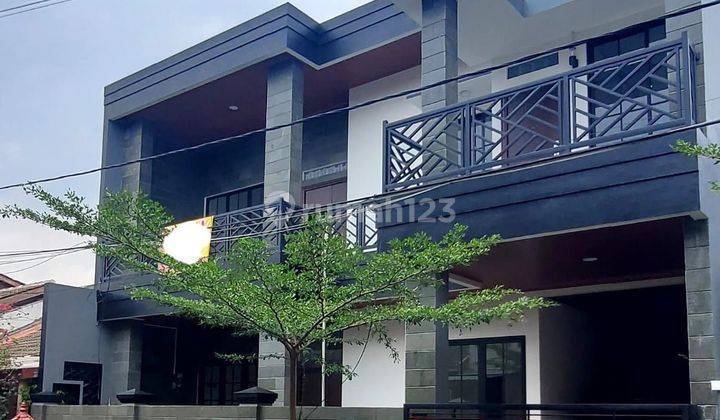 Rumah 2,5 Lantai Hanya 3milyaran Di Jatikramat 1