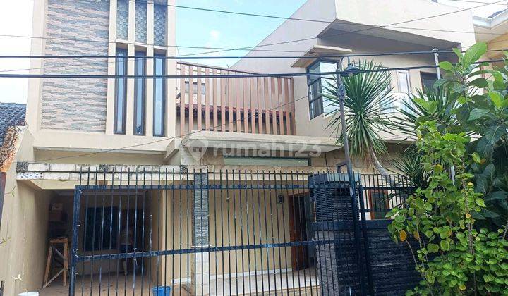 Hanya 2 Milyaran Rumah 2 Lantai Di Jalan Jakarta Bekasi Selatan 1