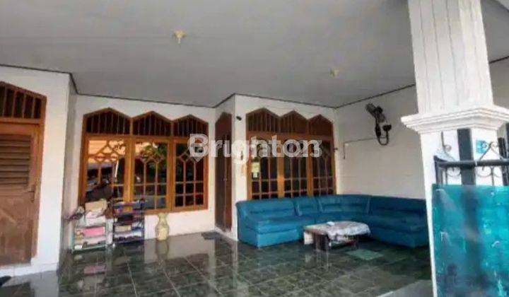 Rumah 2 Lantai , Lokasi strategis di Surabaya Timur 2