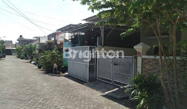 Rumah bebas banjir di Perum Griya Amerta Regency , Surabaya Timur 1