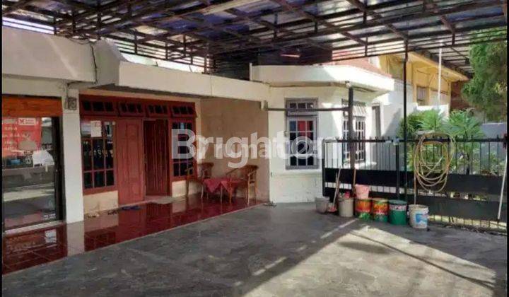 Rumah luas di Raya Jambangan Surabaya Selatan 2