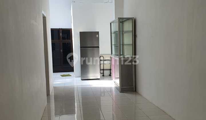 Ready-to-Occupy House in Tambak Medokan Ayu, East Surabaya 2