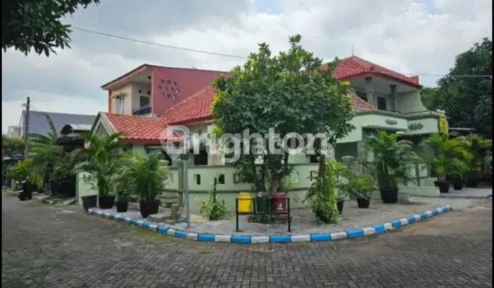 Rumah terawat di Puri Surya Jaya Sidoarjo 2