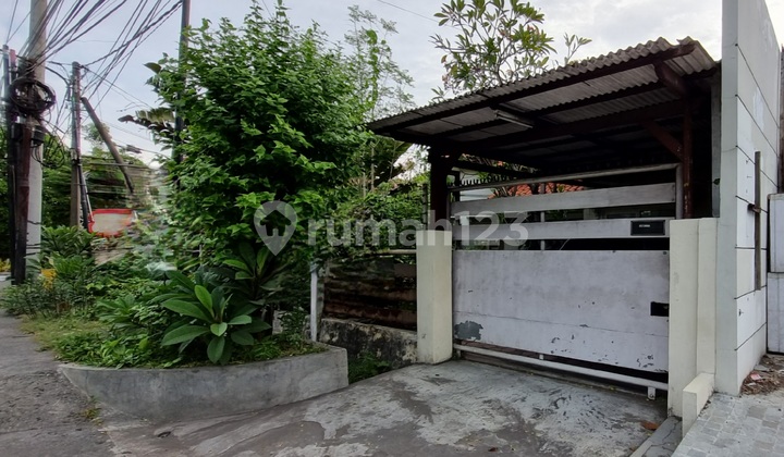 Rumah Strategis Di Raya Merr Surabaya 2