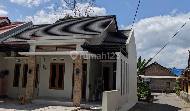 JUAL RUMAH JOGJA HARGA 495 JUTA DEKAT CALON EXIT TOL PURWOMARTANI 1