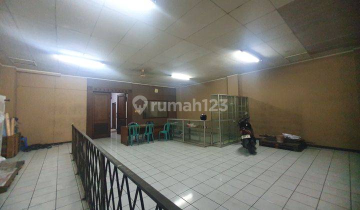 Rukan/ Ruko 3 Lantai Kondisi Bagus Siap Dipakai - Area Strategis Jalan Ramai Ruko 2