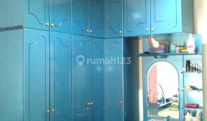 Dijual Cepat Rumah 3 Lantai 2