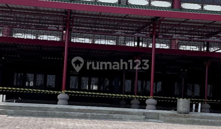 Ruko Cantik Dan Strategis 3 Lantai